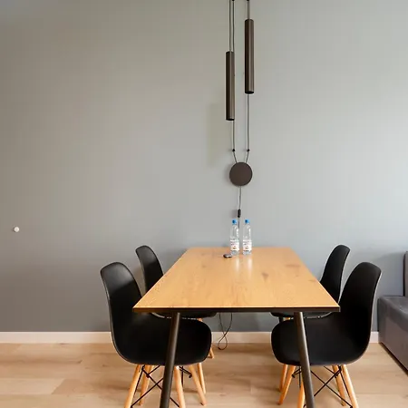 Wieniawskiego Chic By Bookinghost * Łódź