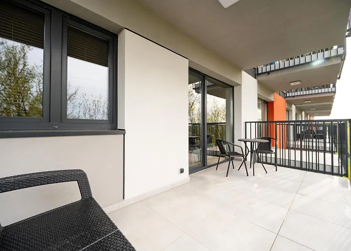 Wieniawskiego Chic By Bookinghost 公寓 *